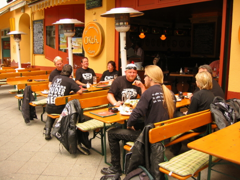 5.Oststammtisch_2004.0024