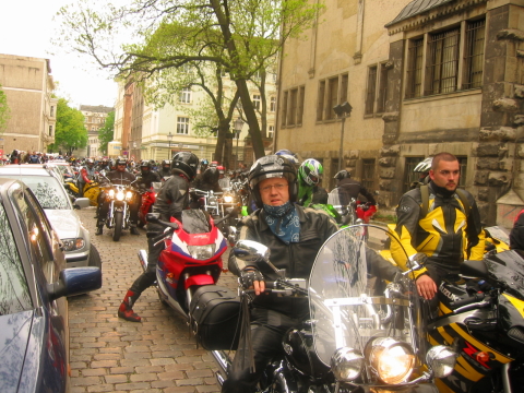 Biker_Point_MD_2003.10010